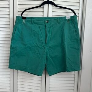 Vineyard Vines cotton Bermuda shorts color green size 38
